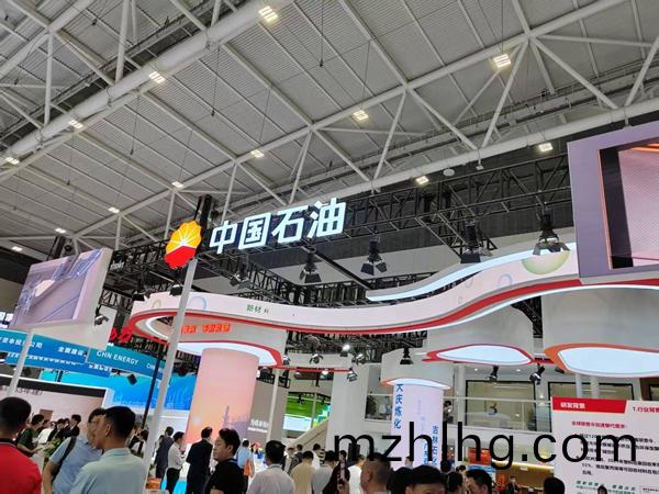 Buyers and sellers at the 2025 Rubber and Plastic Exhibition are surging globally, and DRMFG visited old customers
