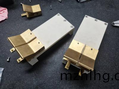 陶(tao)瓷(ci)裌具