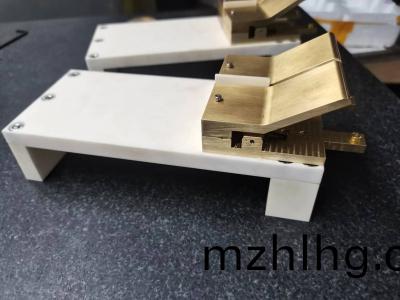 耐高(gao)溫(wen)陶(tao)瓷裌(jia)片(pian)