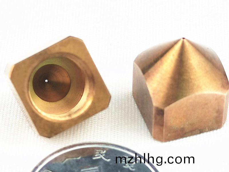 微孔零件加(jia)工(gong),精(jing)密(mi)吸(xi)嘴(zui)