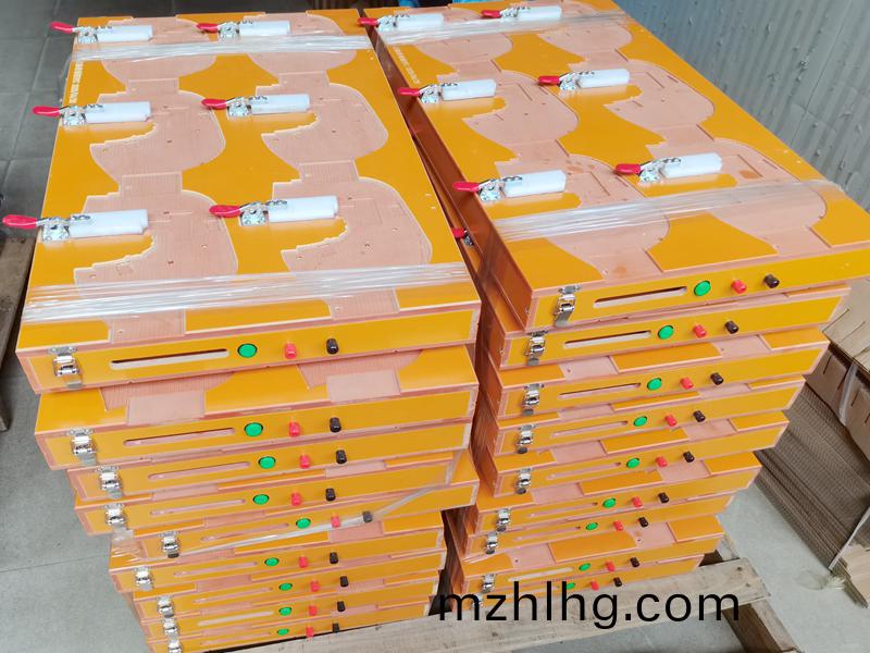 得人(ren)精工(gong)老(lao)化(hua)治具，LED老化治具，電池(chi)老(lao)化(hua)治(zhi)具