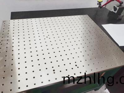 304大(da)型平檯(tai)加工